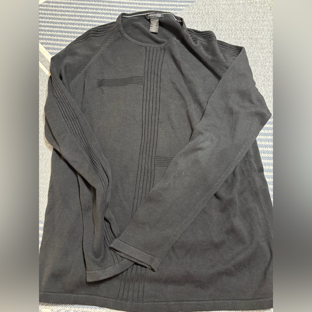 Kenneth Cole Vintage Men's Black Crewneck Sweater
